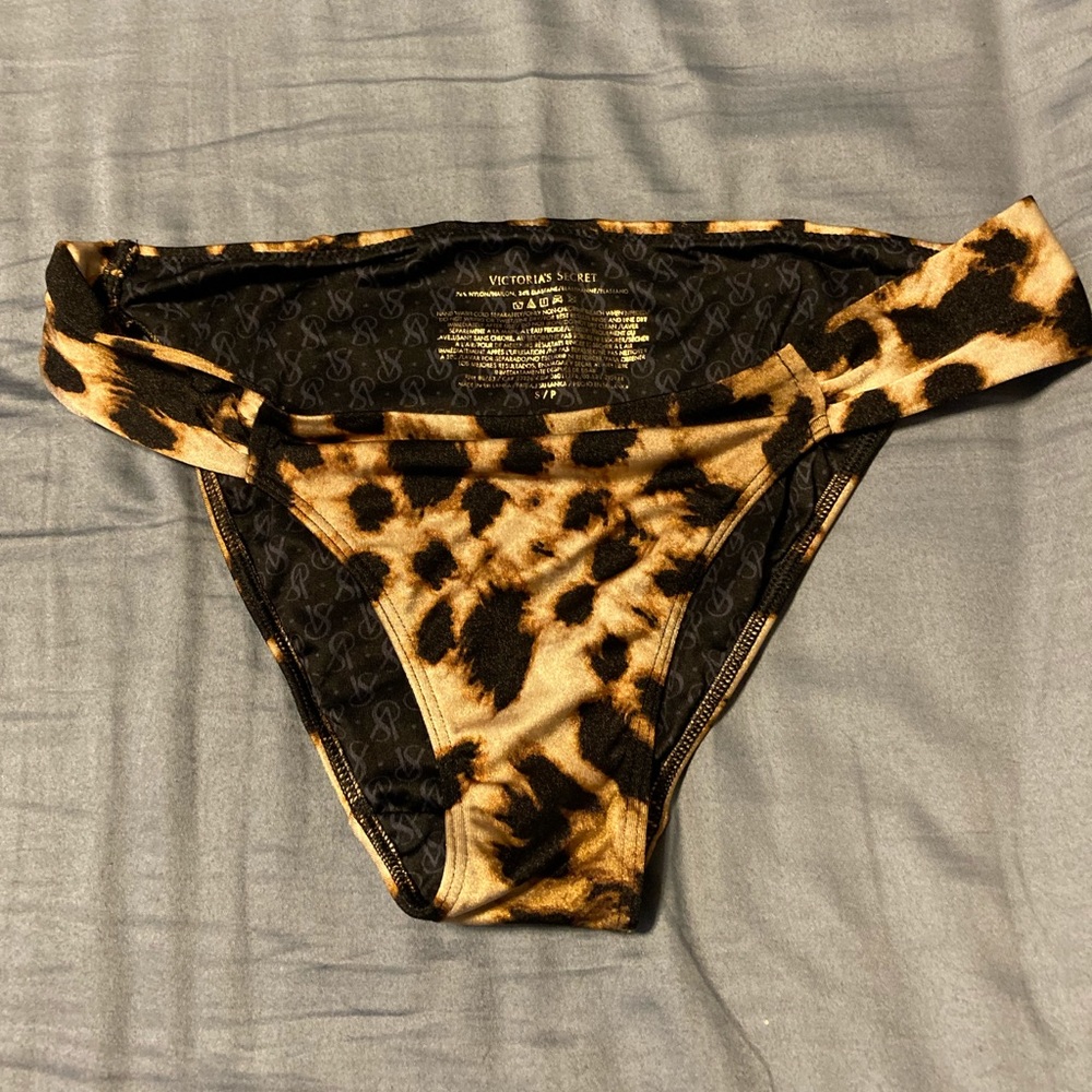 Victoria’s Secret bikini bottom
